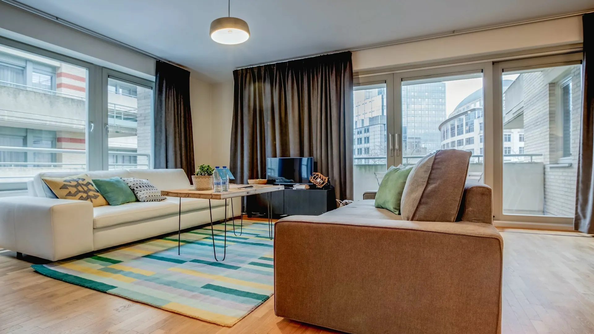 Sweet Inn Apartments-Eu Parliament Brussels 0*,